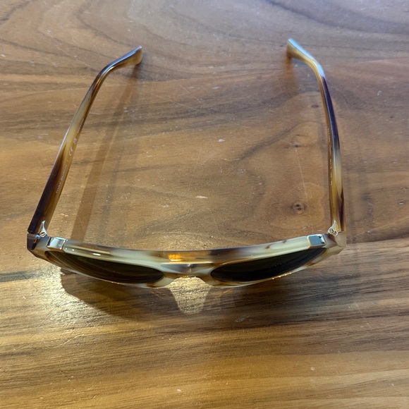 Tory Burch Aviator Sunglasses - Picture 6 of 6